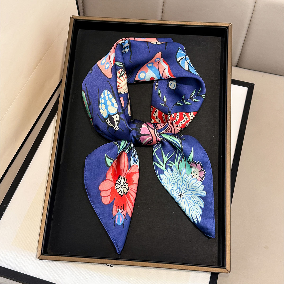 Новые шелковые квадратные плат – обзор и цена Silk Tie Woven